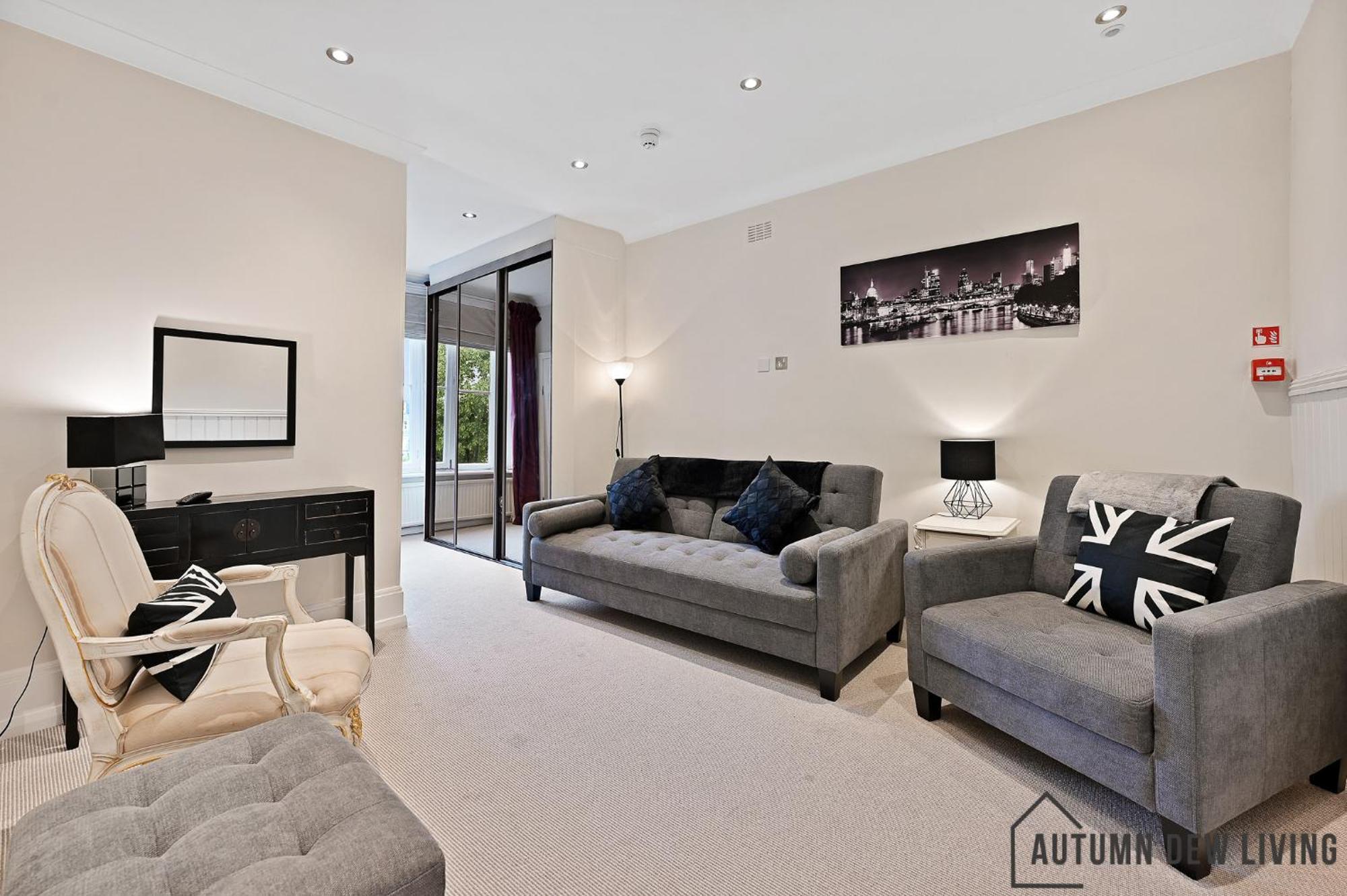 Beautiful 2 King Size Beds 2 Bath- Sleeps 5 In Earls Court Apartment London Bagian luar foto