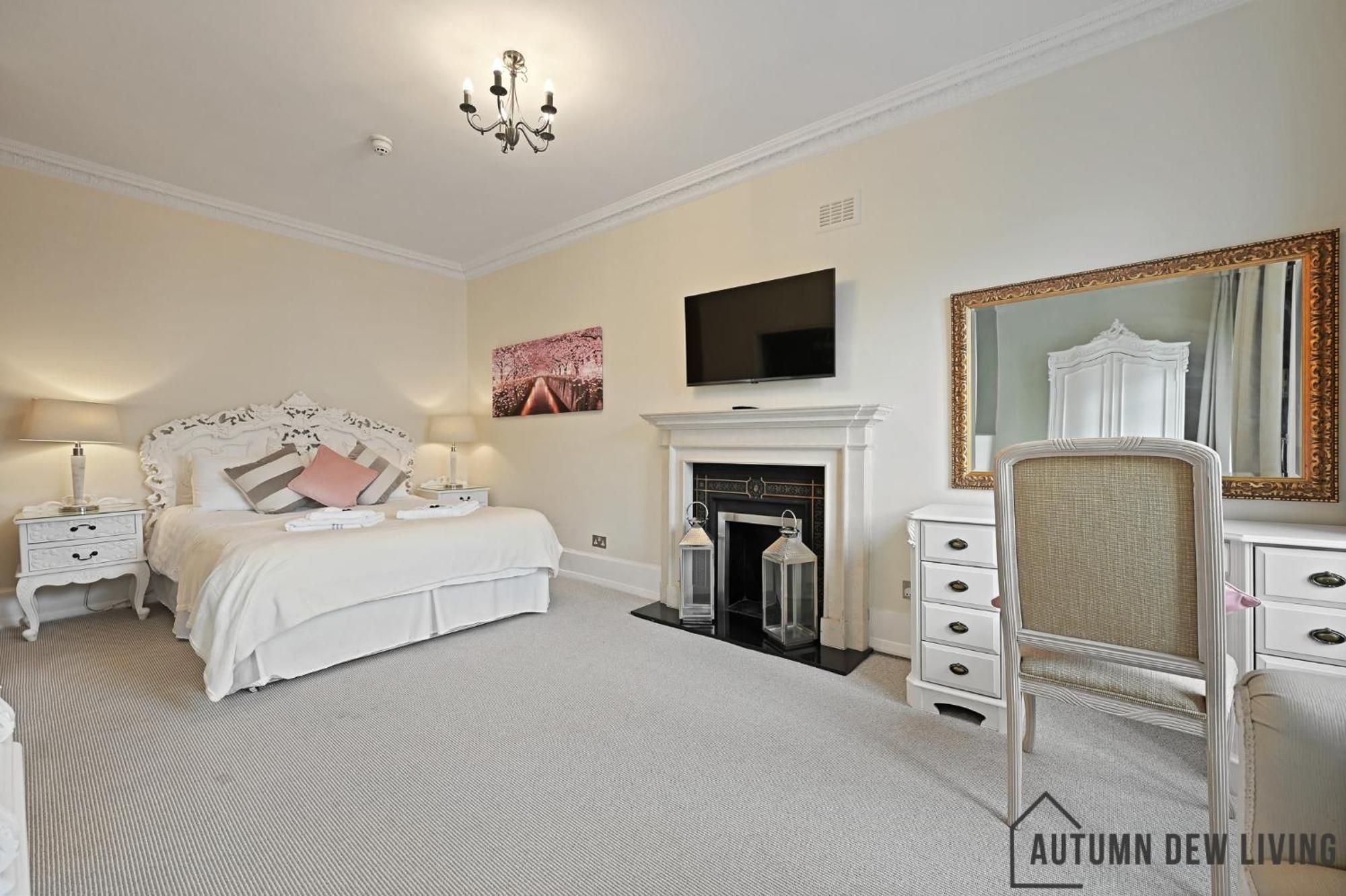 Beautiful 2 King Size Beds 2 Bath- Sleeps 5 In Earls Court Apartment London Bagian luar foto